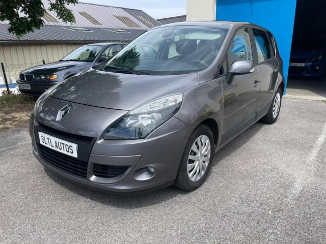 Renault Scénic image 2