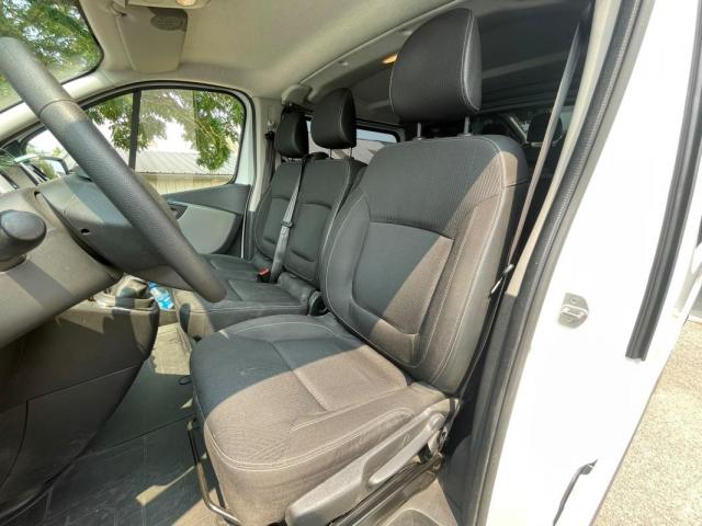 Renault Trafic image 4