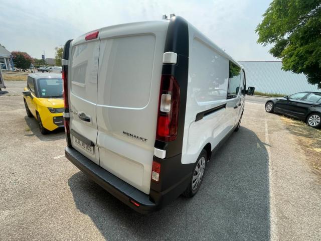 Renault Trafic image 1