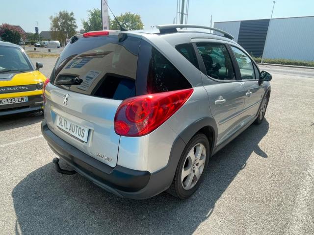 Peugeot 207 image 8