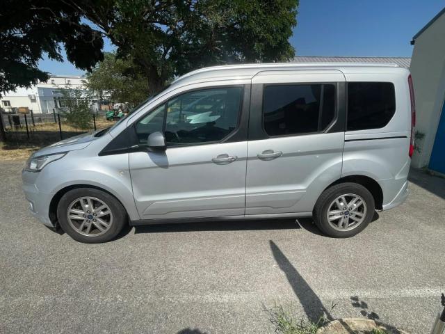 Ford Tourneo Connect image 8