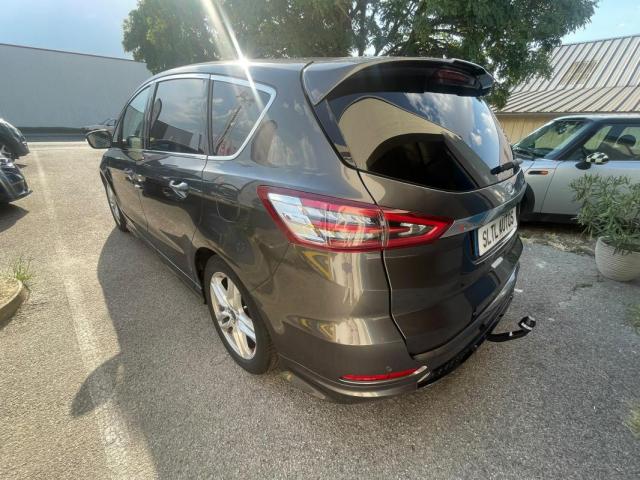 Ford S-Max image 4