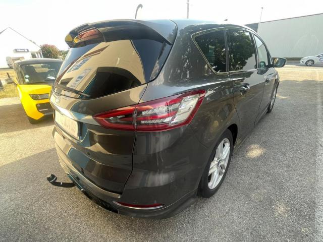 Ford S-Max image 9