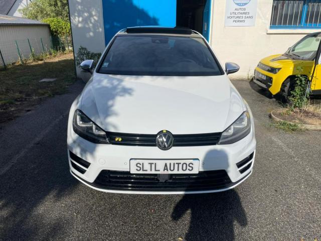 Volkswagen Golf image 9