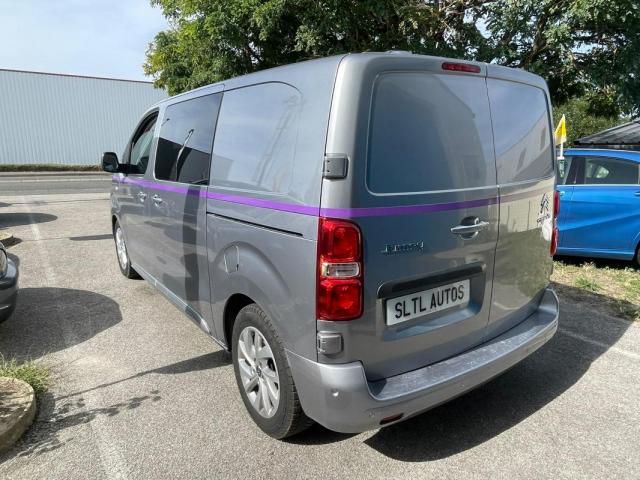 Citroen Jumpy image 1