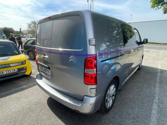 Citroen Jumpy image 2