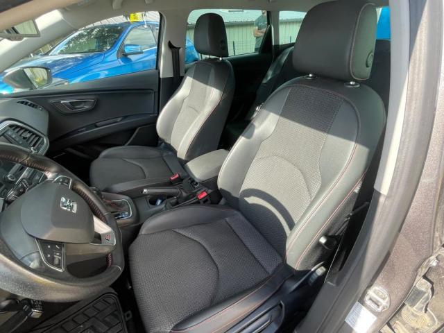 Seat Leon image 4