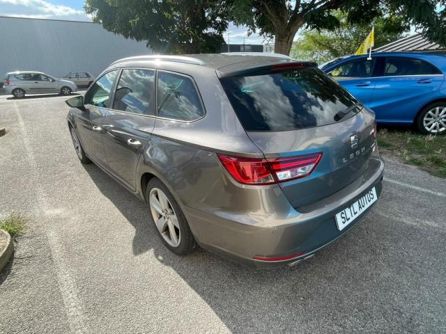 Seat Leon image 1