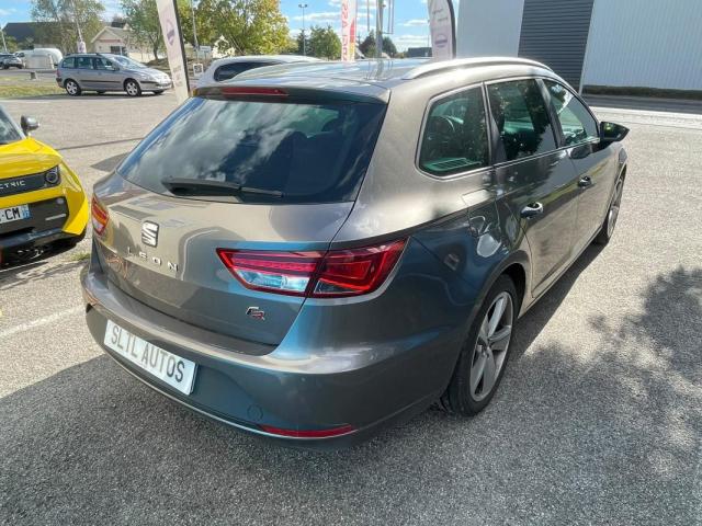 Seat Leon image 2