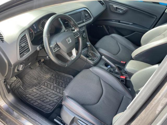 Seat Leon image 6