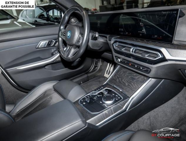 Bmw 330 E XDrive Touring M-Sport image 1