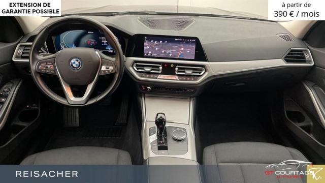 Bmw 330e Touring Advantage image 4