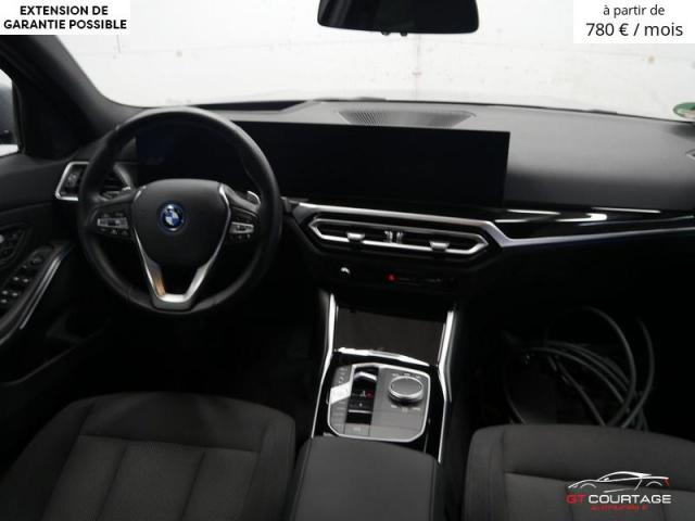 Bmw 330e Touring Xdrive image 3