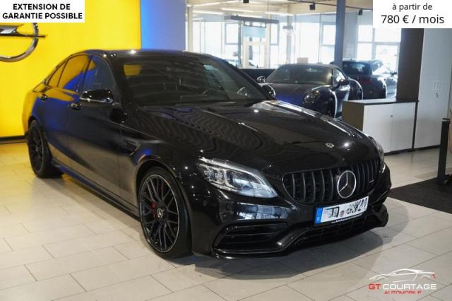 Mercedes Benz C63 AMG image 5