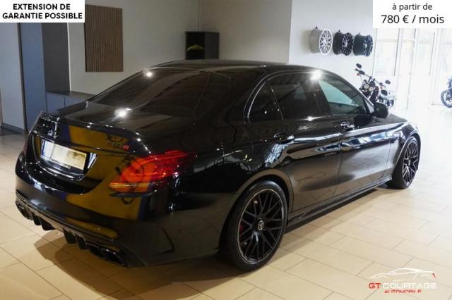 Mercedes Benz C63 AMG image 4