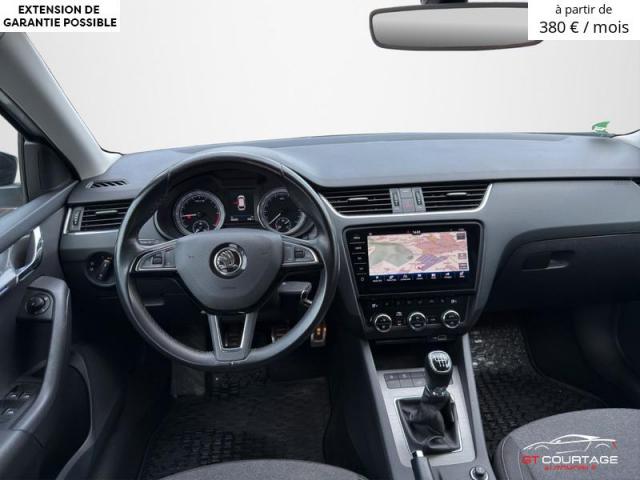 Skoda Octavia Combi 2.0 TDI 150 Soleil image 5
