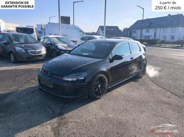 Volkswagen Golf VII GTI image 4