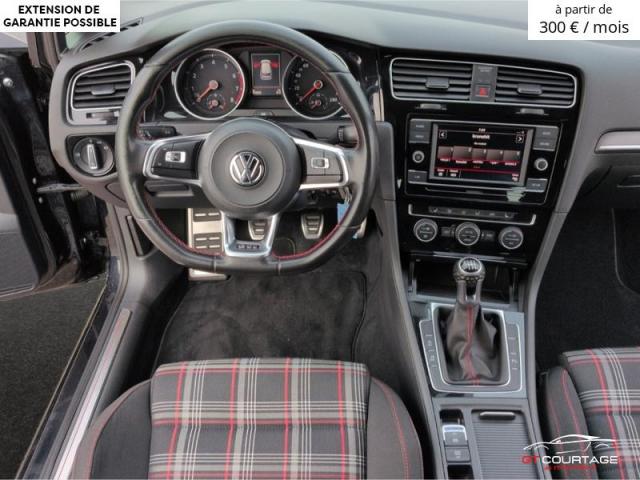 Volkswagen Golf VII 2.0 TFSI GTI image 2