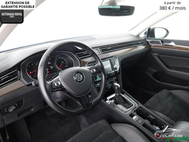 Volkswagen Passat 2.0 TFSI 220 R LINE image 2