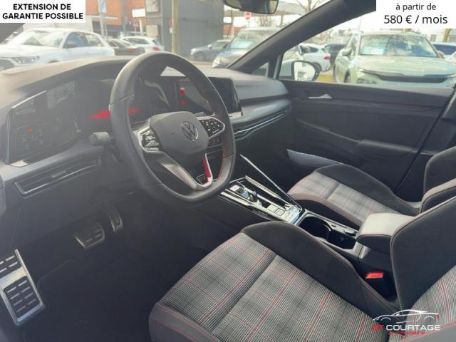 Volkswagen Golf VIII GTI image 5
