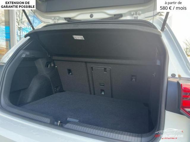 Volkswagen Golf VIII GTI image 2