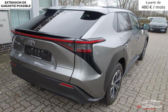 Toyota BZ4X FWD Comfort image 4