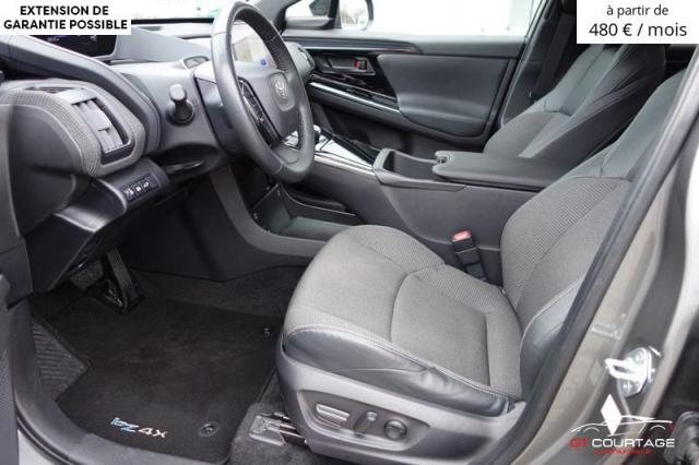 Toyota BZ4X FWD Comfort image 3