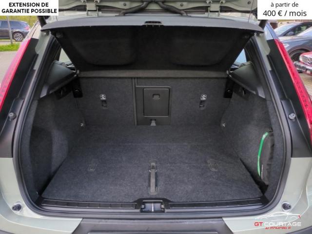 Volvo XC40 Plus Recharge Pure Electric 2WD image 2