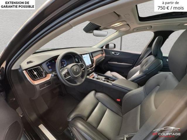 Volvo XC60 B4 Plus Dark image 3