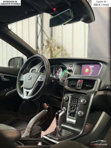 Volvo V40 2.0 T3 R-Design image 6