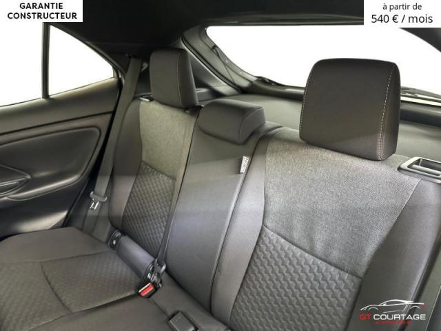 Toyota Yaris Cross Active Plus + Winter Pack image 2