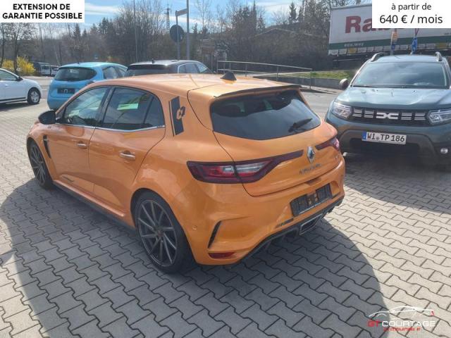 Renault Megane RS Trophy image 6