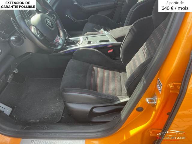 Renault Megane RS Trophy image 2