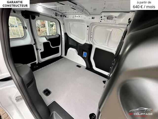 Ford E-Transit Courier Trend 54kWh image 2
