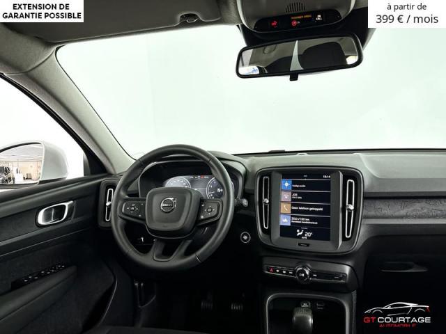 Volvo XC40 T2 Momentum Core image 3
