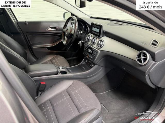 Mercedes Benz GLA 180 Prestige image 2