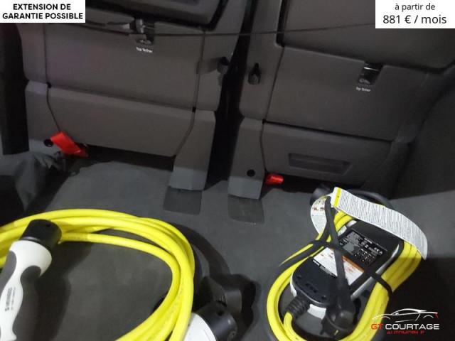 Volkswagen T7 Multivan Hybrid Life 4motion image 3
