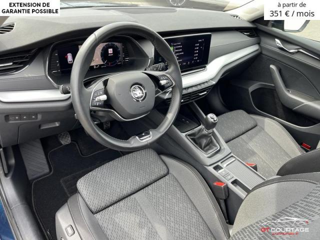Skoda Octavia Combi 2.0 TDI Blackline image 3