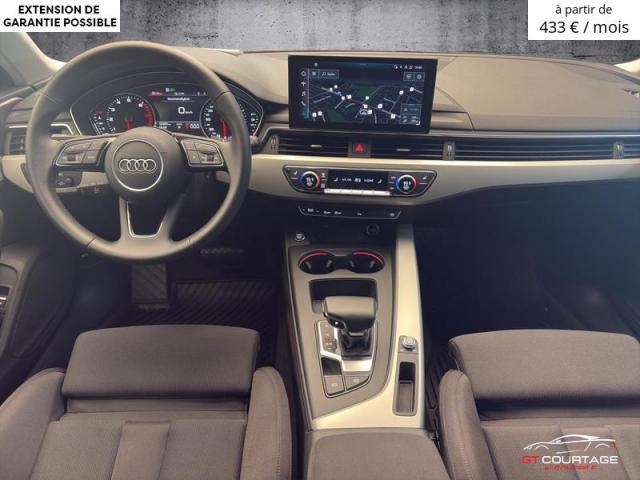 Audi A4 Avant 40 TFSI S Line Competition image 3