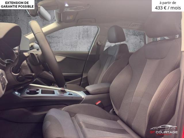 Audi A4 Avant 40 TFSI S Line Competition image 2
