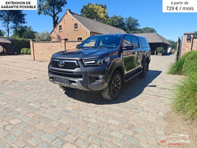 Toyota Hilux 2.8 D-4D 4WD Invincible 