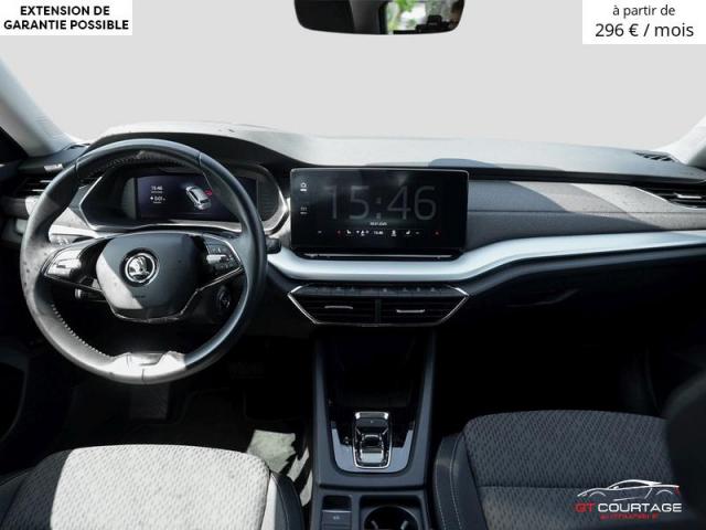 Skoda Octavia Combi 1.4 TSIe Style image 4