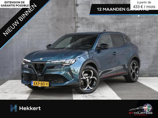 Alfa Romeo Junior 1.2 Turbo Hybrid Speciale image 5