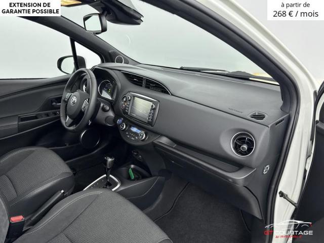 Toyota Yaris 1.5 Hybrid Premium image 2