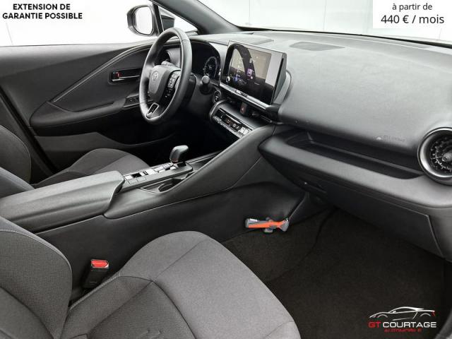 Toyota C-HR 1.8 Hybrid 140 Dynamic image 1