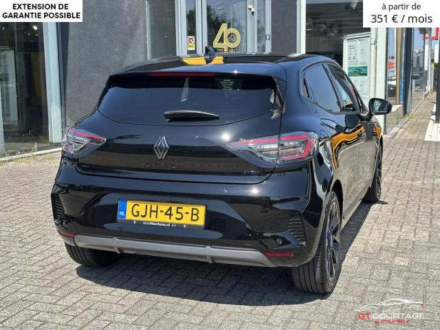 Renault Clio E-Tech Full Hybrid 145 Esprit Alpine BOSE image 2