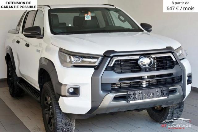 Toyota Hilux 2.8 D-4D 4x4 Invincible Sport 