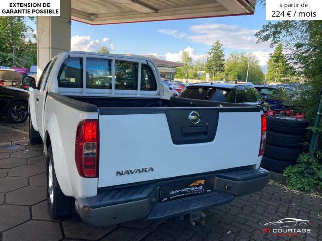 Nissan Navarra Pickup King Cab XE 4X4 image 4