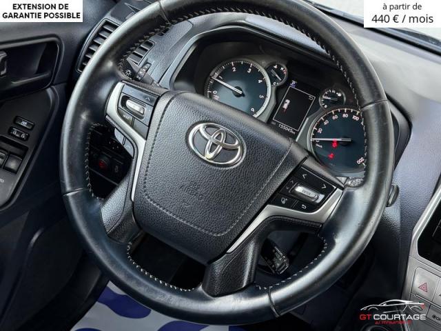 Toyota Land Cruiser 2.8 D-4D Country image 2