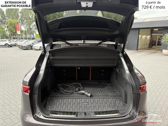 Jaguar F-Pace 2.0 P400e PHEV SE R-Dynamic image 3